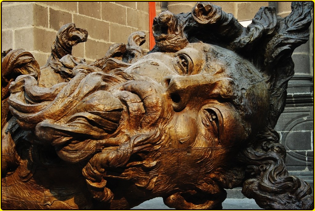 Exposición 3 esculturas monumentales de Javier Marin, Pueb… | Flickr