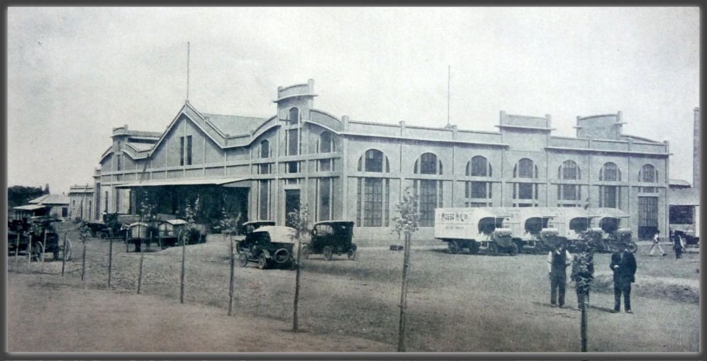 Descripción: G:PROYECTO INVESTIGACIÓN TRIANESlibro BANZATOEdificio del Matadero Frigorífico Regional, departamento de expedición de carnes. (año 1922) Memoria MinInd p 113.JPG
